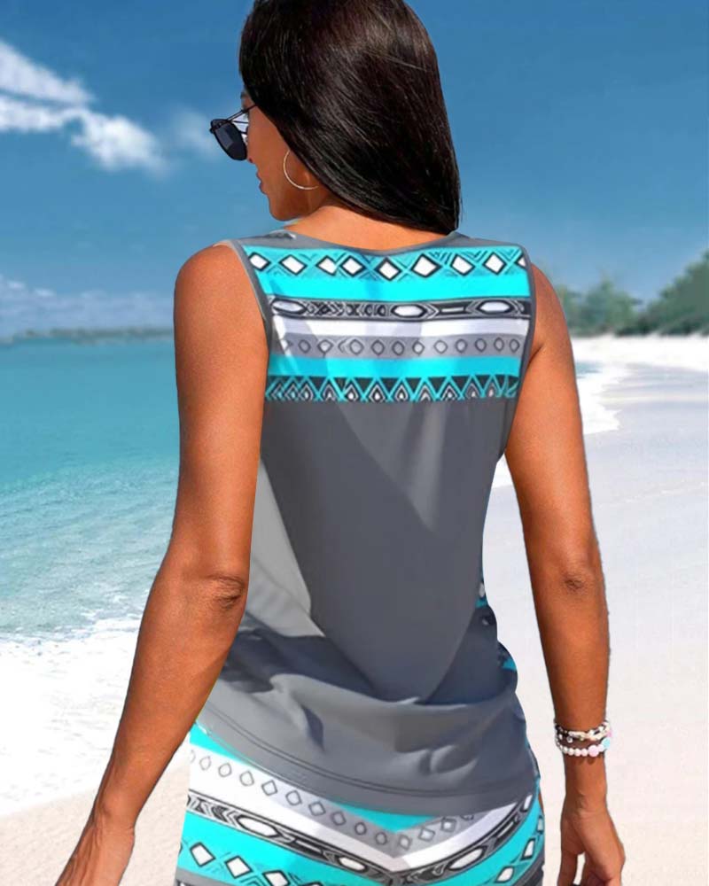 Tankinis avec motif géométrique et décolleté en V